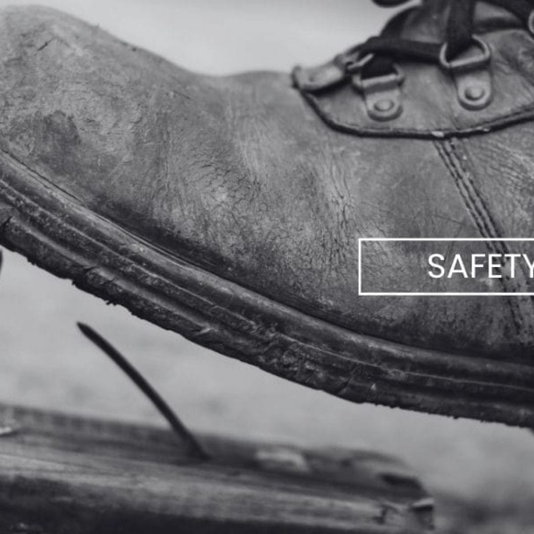 Choosing the Right Safety Footwear: A Comprehensive Guide
